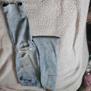 American Eagle Ripped Jegging